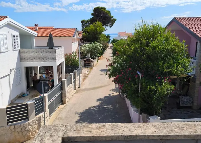 Milj Gore Apartment Vir