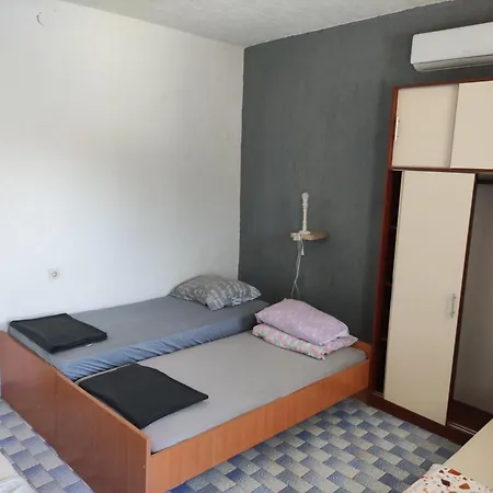 Milj Gore Apartment *